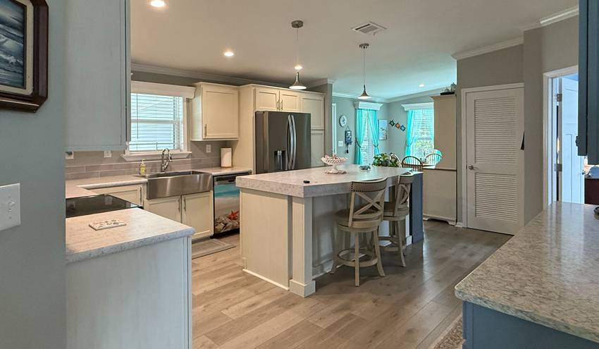 7829 Chandler St a Ellenton, FL Mobile or Manufactured Home for Sale